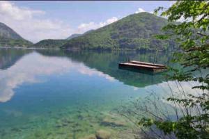 Ledro Casa Pino al Lago mit direktem Seezugang