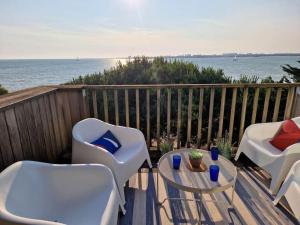 Appartement aux Minimes Magnifique Vue Mer au pied de la Plage 50m2-2ch.