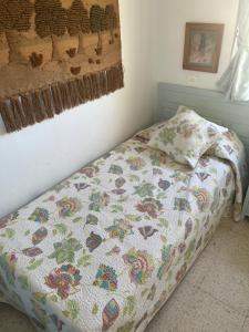 Large three bedroom apartment panoramic sea views