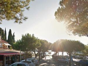 Appartement calme, 4 couchages, proche plage et commerces, terrasse exposée sud, parking privatif - FR-1-251-508