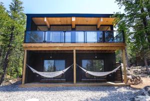Evo Waterfront Accommodations - Adults Only