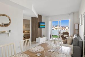 Beautiful 3 Bed Stylish & Cozy Apartment - Susanna Suite