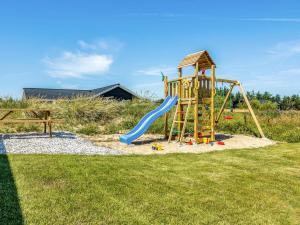 9 person holiday home in Hirtshals