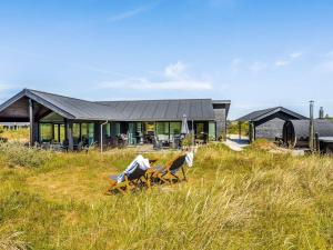 9 person holiday home in Hirtshals