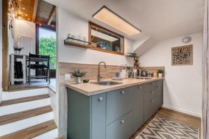 Cabane pour vos vacances à 190m du lac d’Annecy