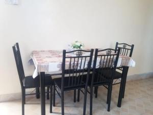 1-Bed - Sleeps 2 - w Free Parking