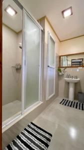 Beautiful 2BD Farmhouse for 6-8pax