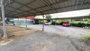 ธนทรัพย์อพาร์ทเม้นท์ Room02