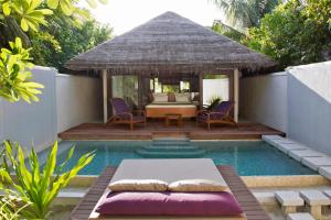 Coco Bodu Hithi - Stay 4 nights or more and enjoy 30 percent off Shared Roundtrip Speedboat, valid for stays until 31st August 2026