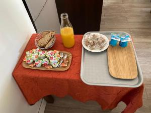 Hotels HOTEL LES MARRONNIERS : photos des chambres