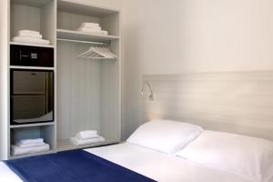 Torre San Vito Beach Hotel 3s