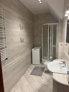 Apartament pod Dębami