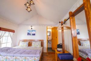 Moksham Himalayan Campsite Pangot