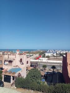 Villa quelques mètres de la plage avec vue sur mer toit et balcons