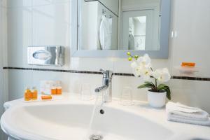 Hotel Elysées Bassano