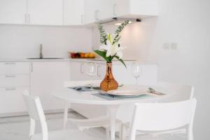 Patong Tower Brand New 1-Bedroom , Near Beach