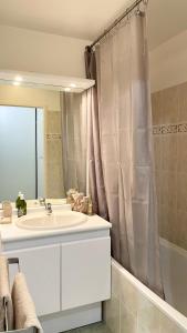 Appartements Le Skyhaven - Terrasse - WiFi - Disney & Paris : photos des chambres
