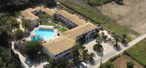 Karavostasi Beach Hotel