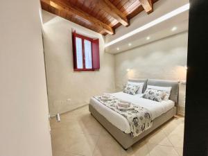 Luxury Marina Apartments img34