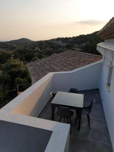 Appartements F2 tout confort avec vue panoramique : Appartement 1 Chambre