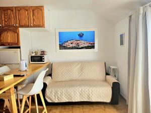 Brisas del Roque Coastline Apartment in Garachico