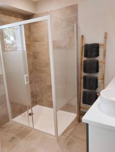 Charmante maison avec jardin aux portes des gorges de lArdèche