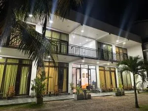 Jayaa Beach - 乌纳瓦图纳