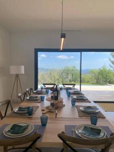 Villas Magnifique Villa en Provence : photos des chambres