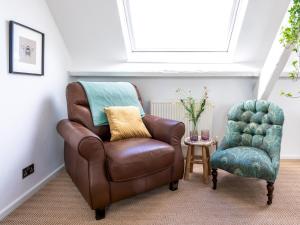 Tranquil cosy apartment in centre of Avening - Pass the Keys