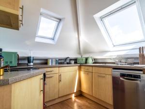 Tranquil cosy apartment in centre of Avening - Pass the Keys