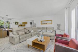 Villa "La Perle et Le Diamant" idéale grande famille, groupe amis, salle fitness, Jardin, proche Cannes, Grasse, Antibes,