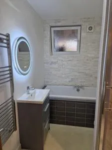 Cosynitebnb for 4 - 萨顿科尔菲尔德