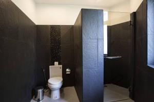 3-Bedrooms Modern Villa in Rawai 11