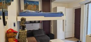 STUDIO 22M2 A IVRYSEINE-A 200 METRES DE PARIS. PROCHE METRO 7