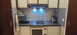 STUDIO 22M2 A IVRYSEINE-A 200 METRES DE PARIS. PROCHE METRO 7