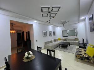 Residence meaxpa adres Av Youssef ibn tachfine 4 Tanger