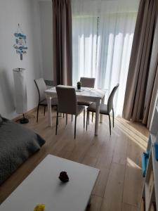 Appartements L'escapade Honfleuroise T2, Piscine, Parking, Wifi : Appartement 1 Chambre