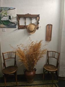 La Nava, casa de pueblo con patio y calefacción con chimenea