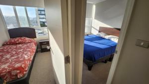 Depto dentro de condominio. Seguridad 24 horas.