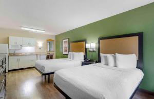 Studio with 2 Double Beds - Non-Smoking room in Extended Stay America Suites - Nashville - Franklin - Cool Springs