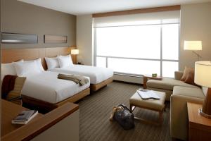 ADA 2 Queen Beds with Tub room in Hyatt Place Washington D.C./National Mall