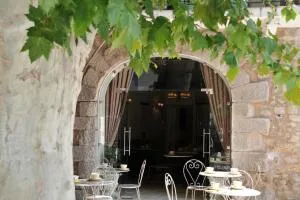 Châteaux Demeures Vallée de L'Arc - 圣马西敏·拉塞