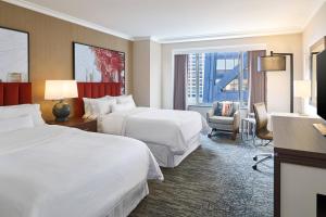 Deluxe Double Room with Two Double Beds room in The Westin Michigan Avenue Chicago
