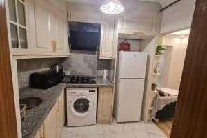 Cozy 2 bedroom near Green Mosque
