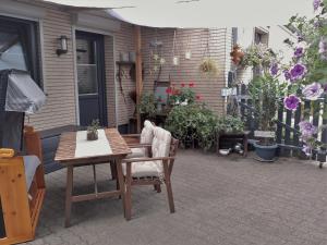 XXS Appartement - Studio für 2 Gäste mit Terrasse und Strandkorb