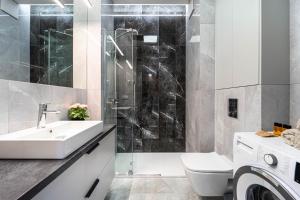 Kasprzaka29 Tower - City View, 9th Floor, Balcony, Targi Expo - by Rentujemy