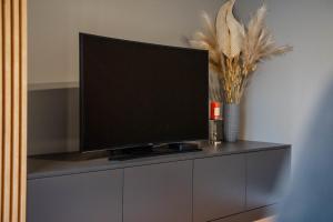 Kasprzaka29 Tower - City View, 9th Floor, Balcony, Targi Expo - by Rentujemy