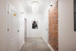 Metro Wileński Varsovia Studio #1 by BookingHost