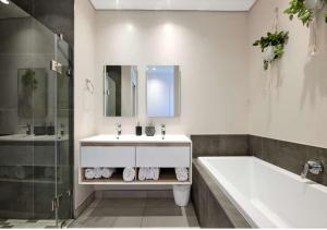 2 Bedroom Apartment in Sandton