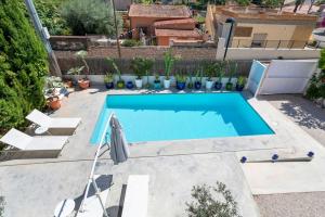 Villa Paloma with private pool, located 350m to the sea and tram station!